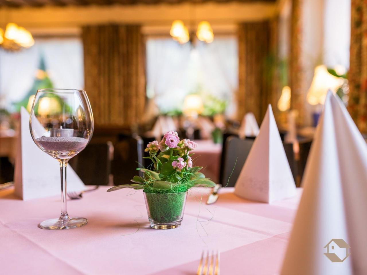 Hotel Landhaus Sonnenhof Todtnau Kültér fotó